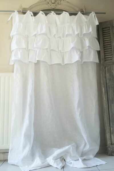 Rideau shabby chic romantique à volant en lin et coton blanc
